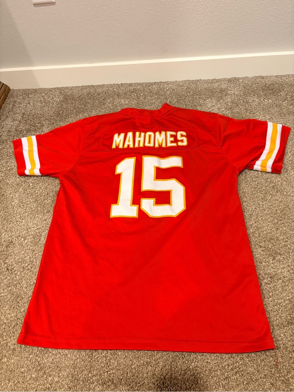 Generic Patrick Mahomes jersey size small